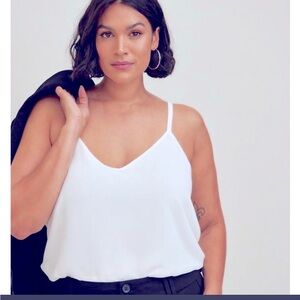 🕊️Torrid white chiffon cami worn once